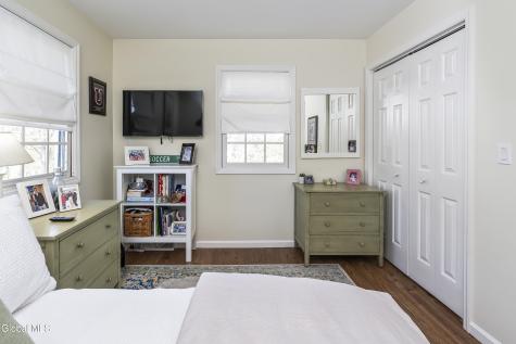 3 Cephalonia Drive Niskayuna NY 12309