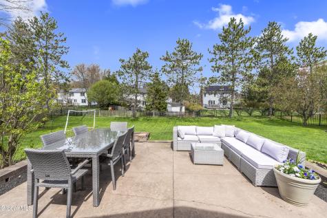 3 Cephalonia Drive Niskayuna NY 12309