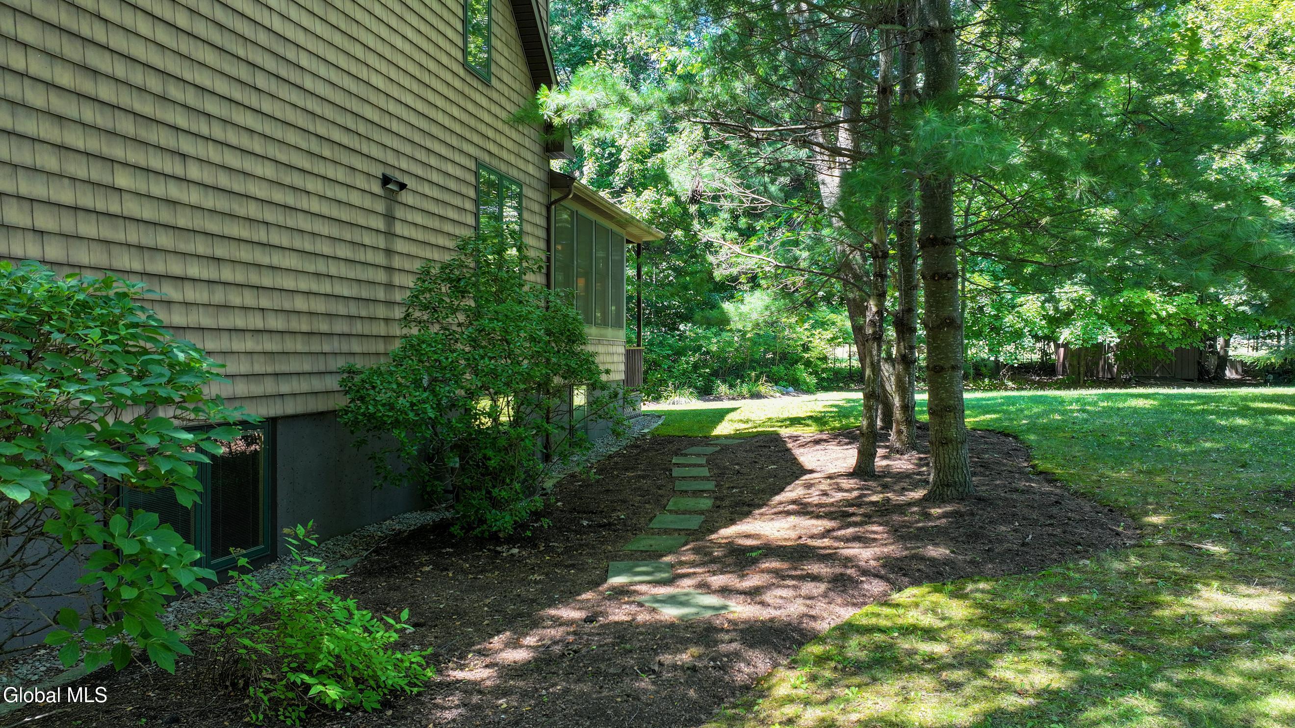 27 Bobkat Lane Silver Bay NY 12836