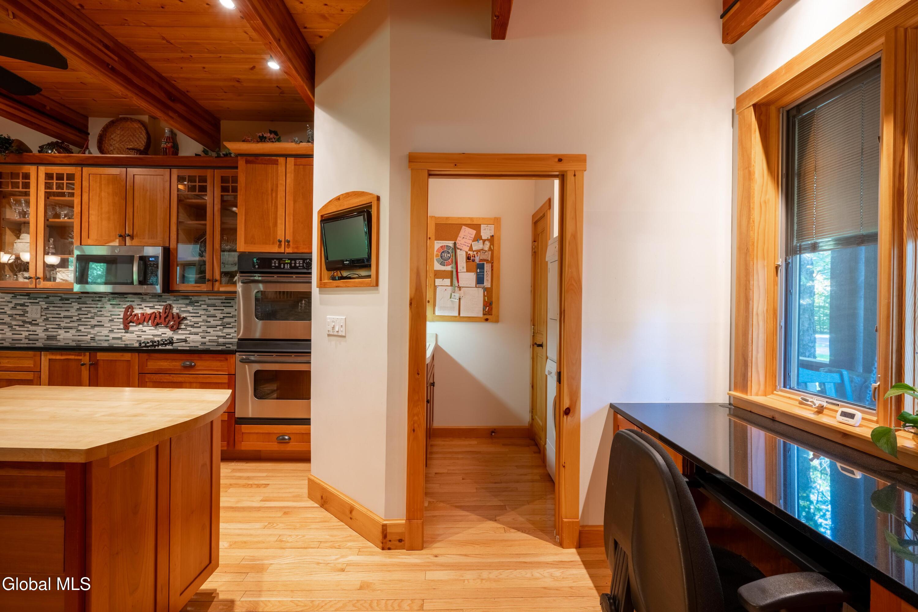 27 Bobkat Lane Silver Bay NY 12836