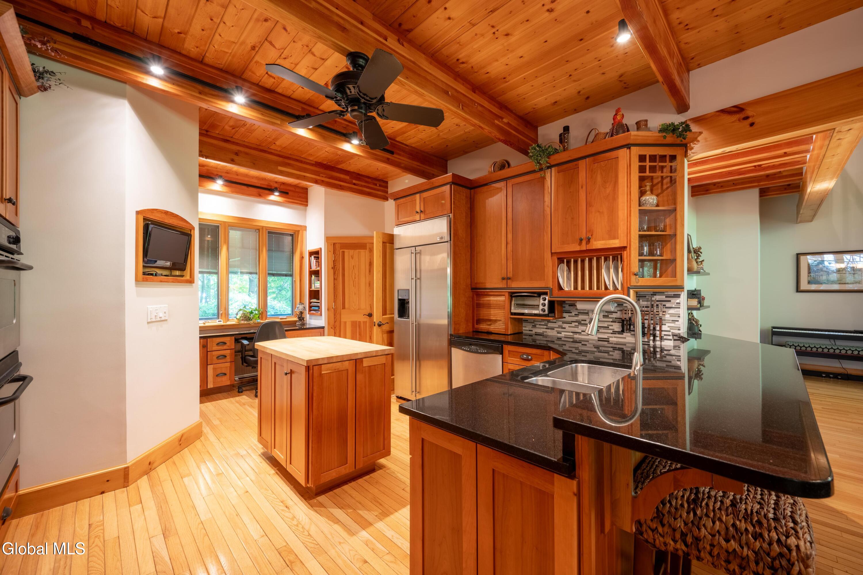 27 Bobkat Lane Silver Bay NY 12836