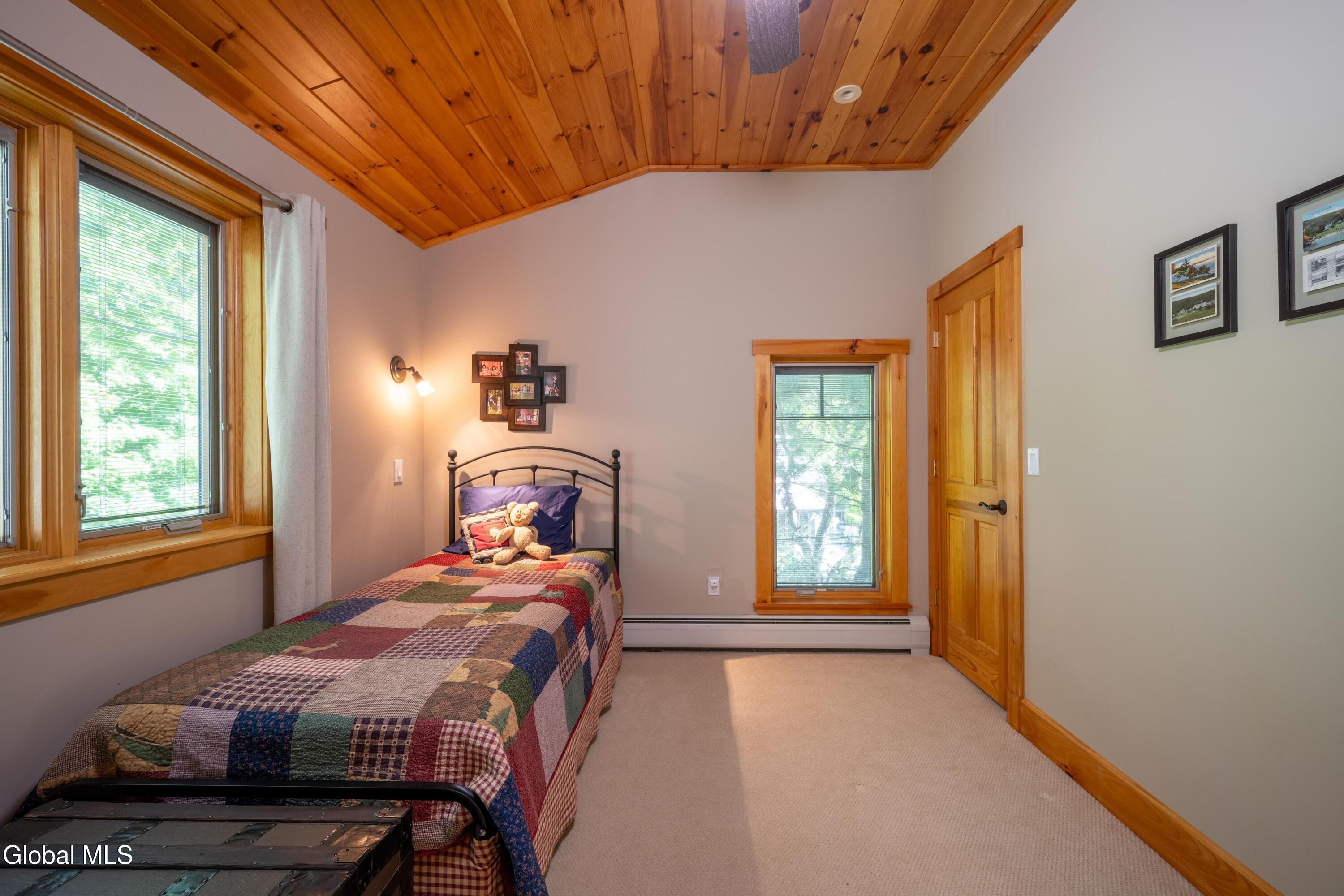 27 Bobkat Lane Silver Bay NY 12836