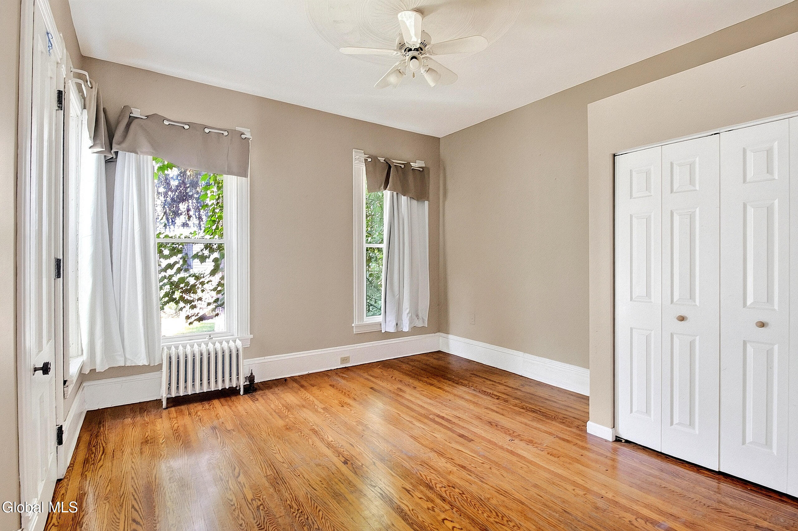 18 Grove Street Baldwinsville NY 13027