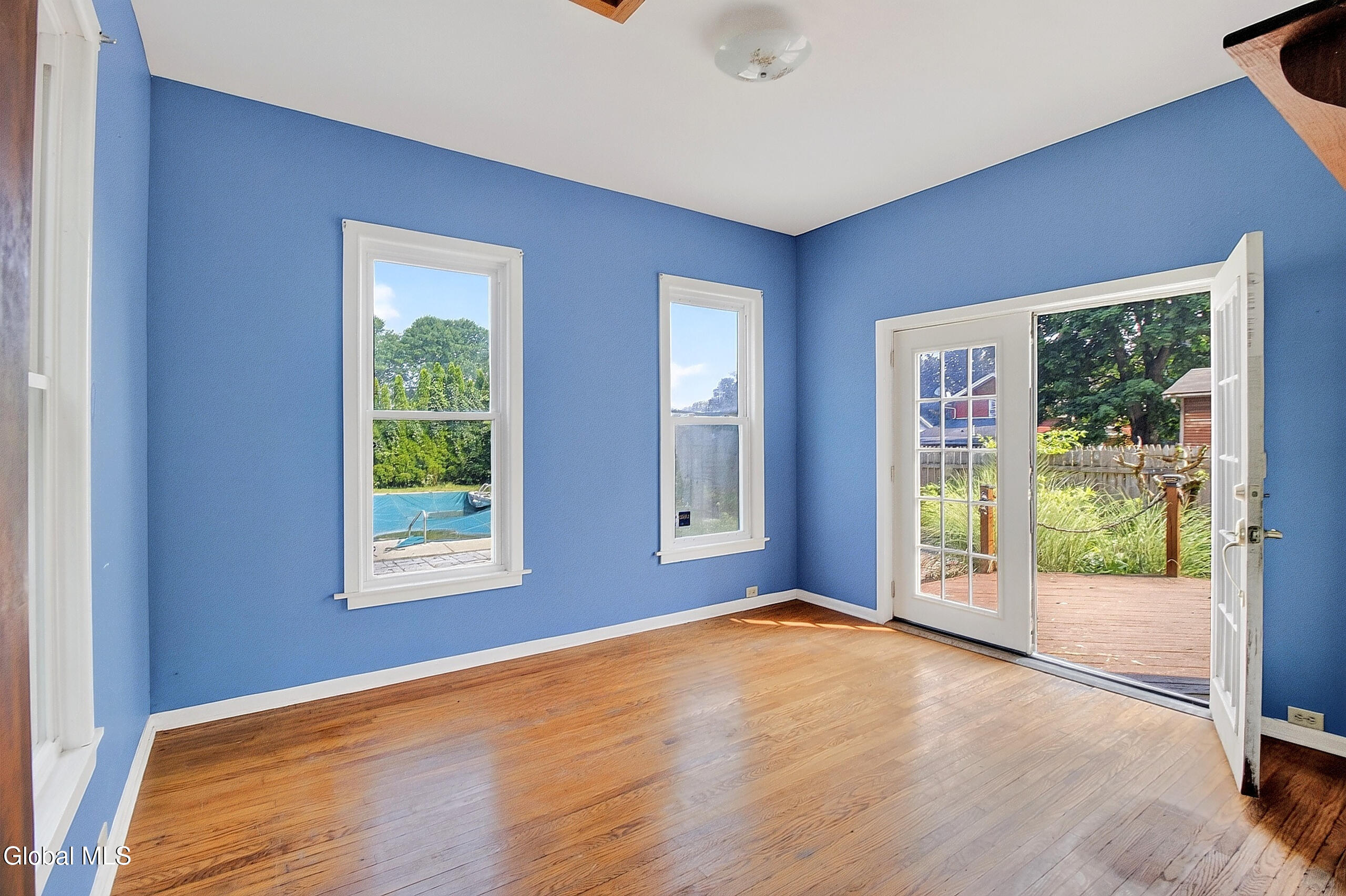18 Grove Street Baldwinsville NY 13027