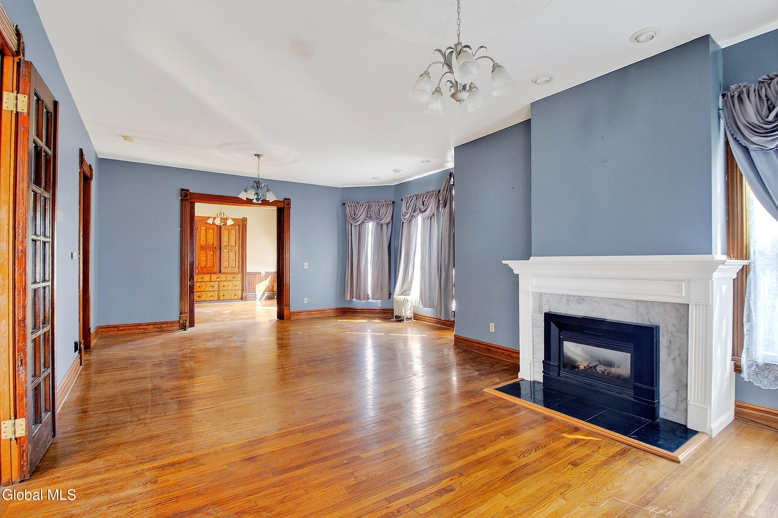 18 Grove Street Baldwinsville NY 13027