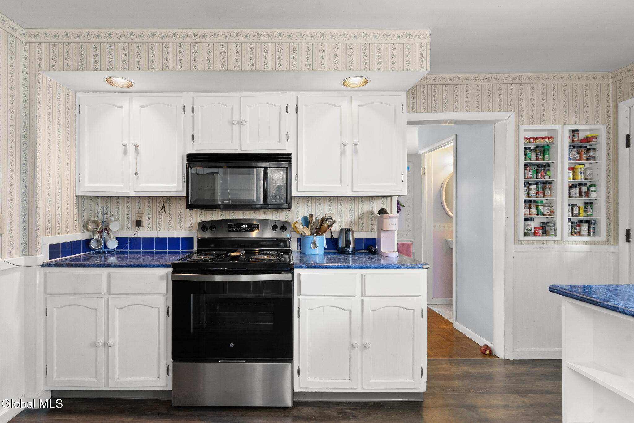 418 Arthur Street Schenectady NY 12306