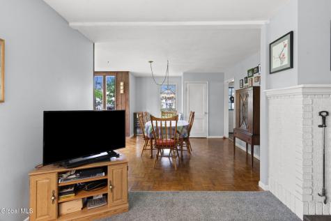 418 Arthur Street Schenectady NY 12306