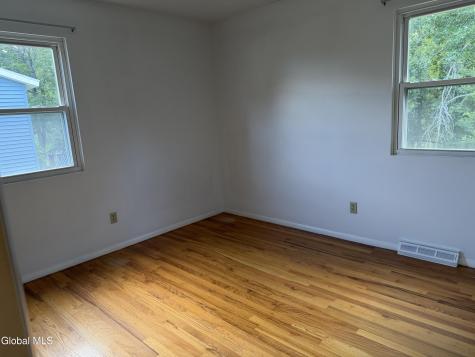 27 Holly Boulevard Scotia NY 12302