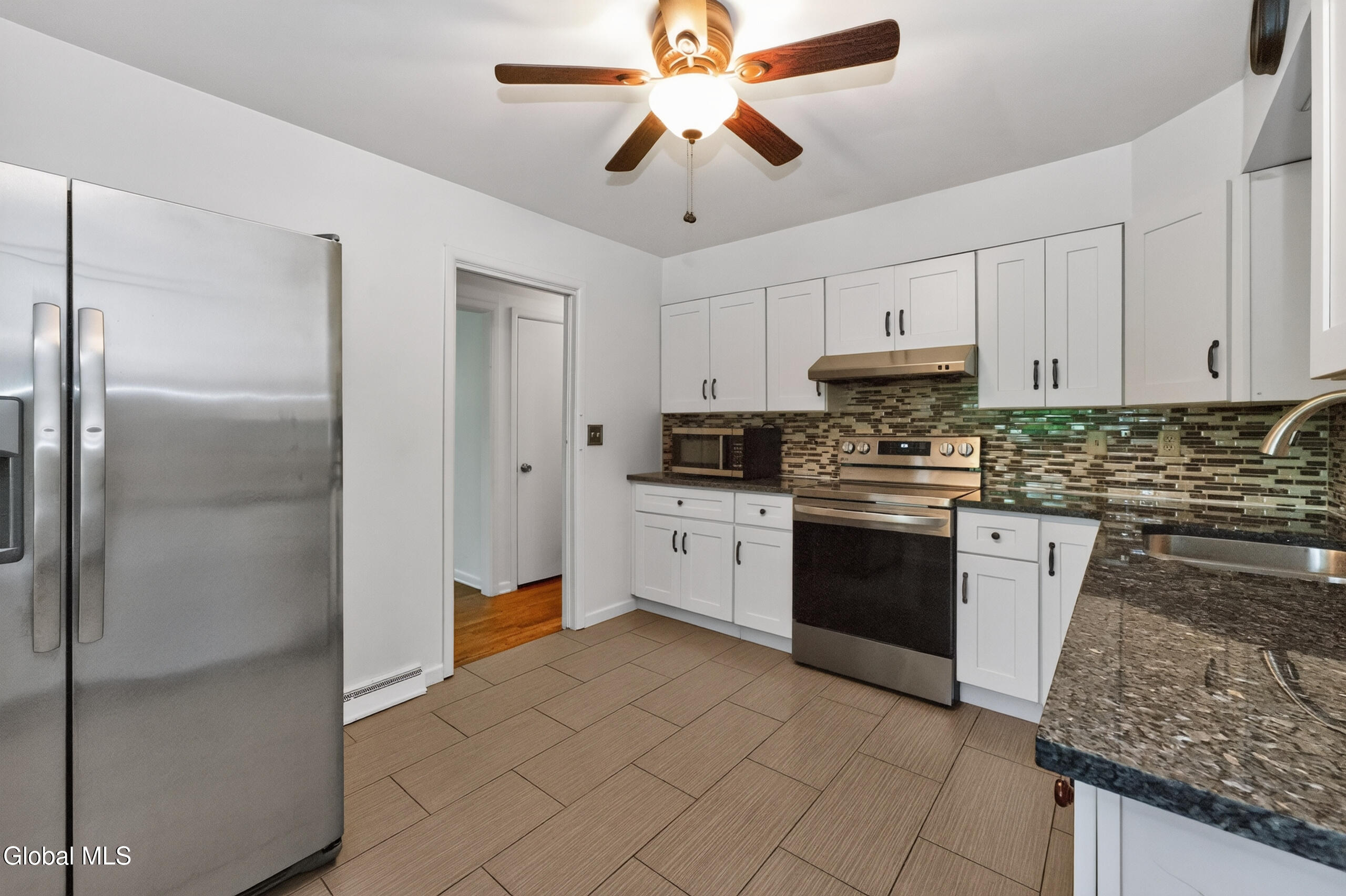 87 Buckingham Drive Albany NY 12208