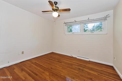 87 Buckingham Drive Albany NY 12208