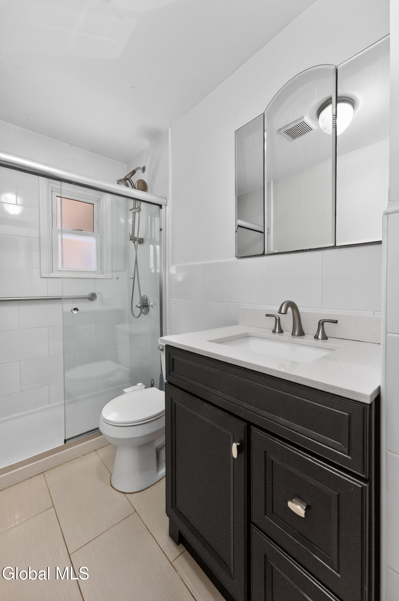 87 Buckingham Drive Albany NY 12208