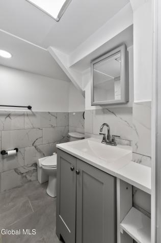 87 Buckingham Drive Albany NY 12208
