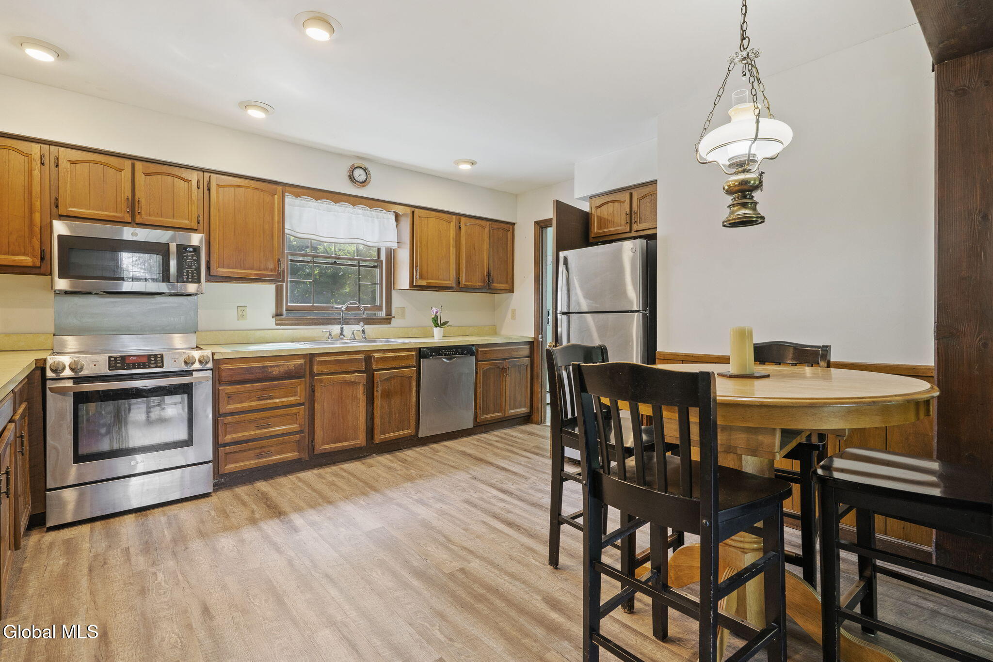 176 High Rock Road West Coxsackie NY 12192