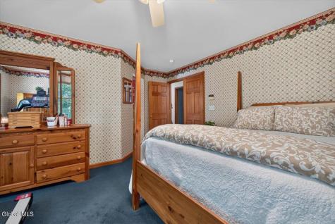 698 Ny-2 Troy NY 12180