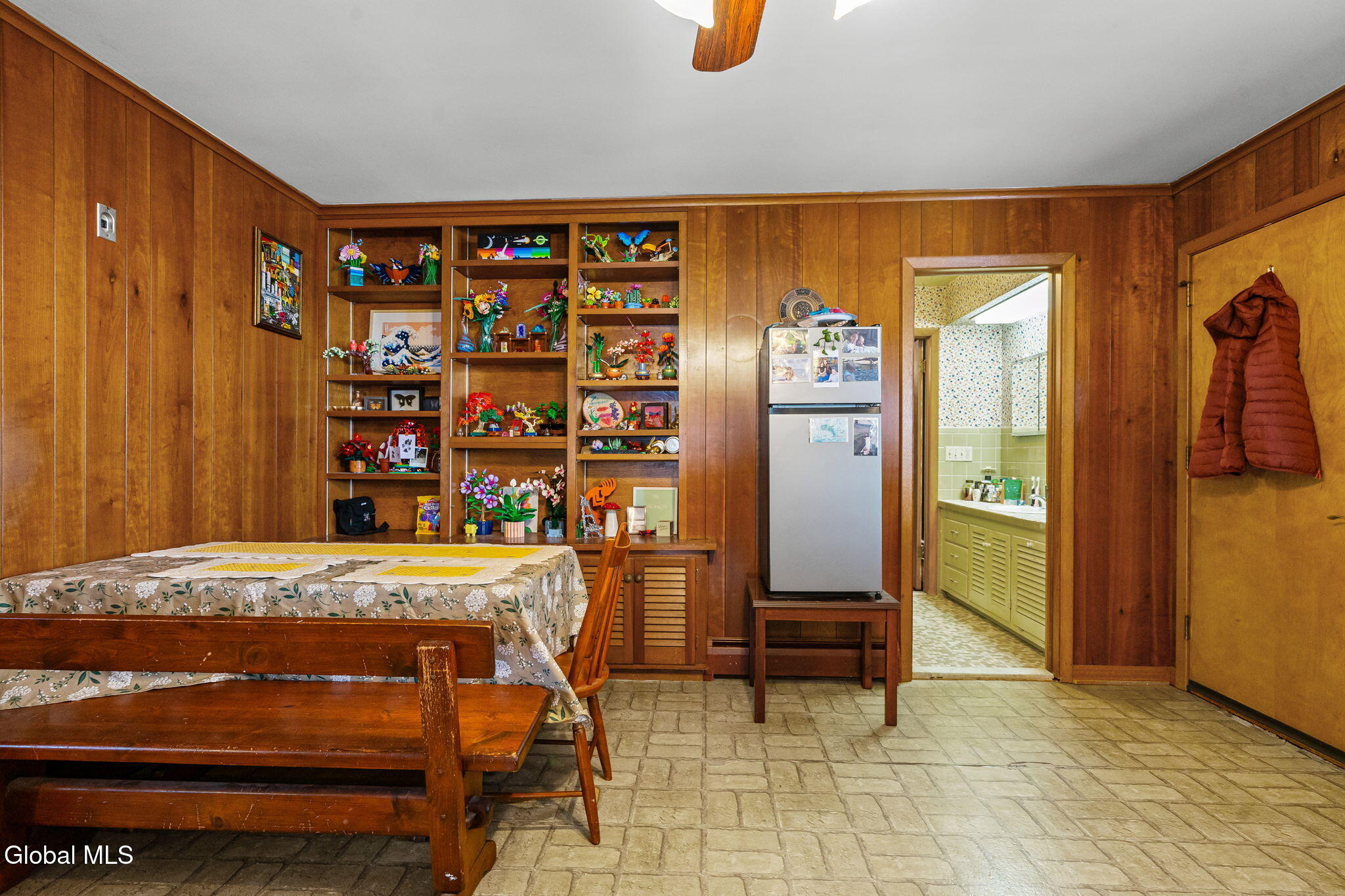 14417 Us Route 9w Ravena NY 12143