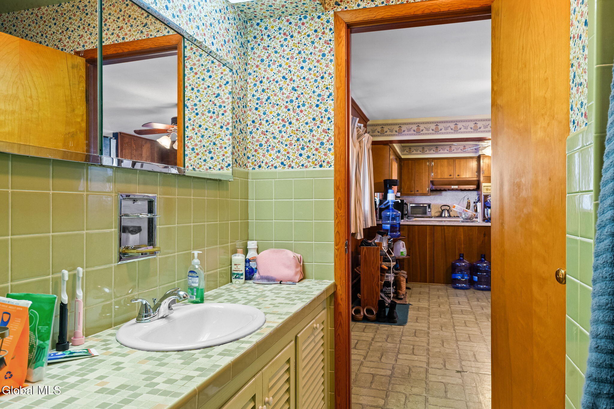14417 Us Route 9w Ravena NY 12143