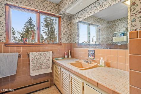 14417 Us Route 9w Ravena NY 12143