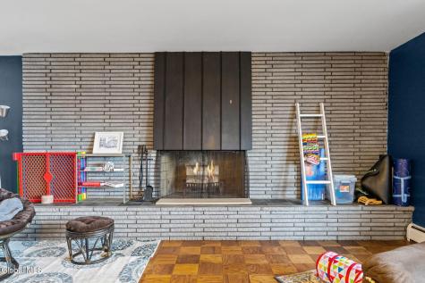 14417 Us Route 9w Ravena NY 12143