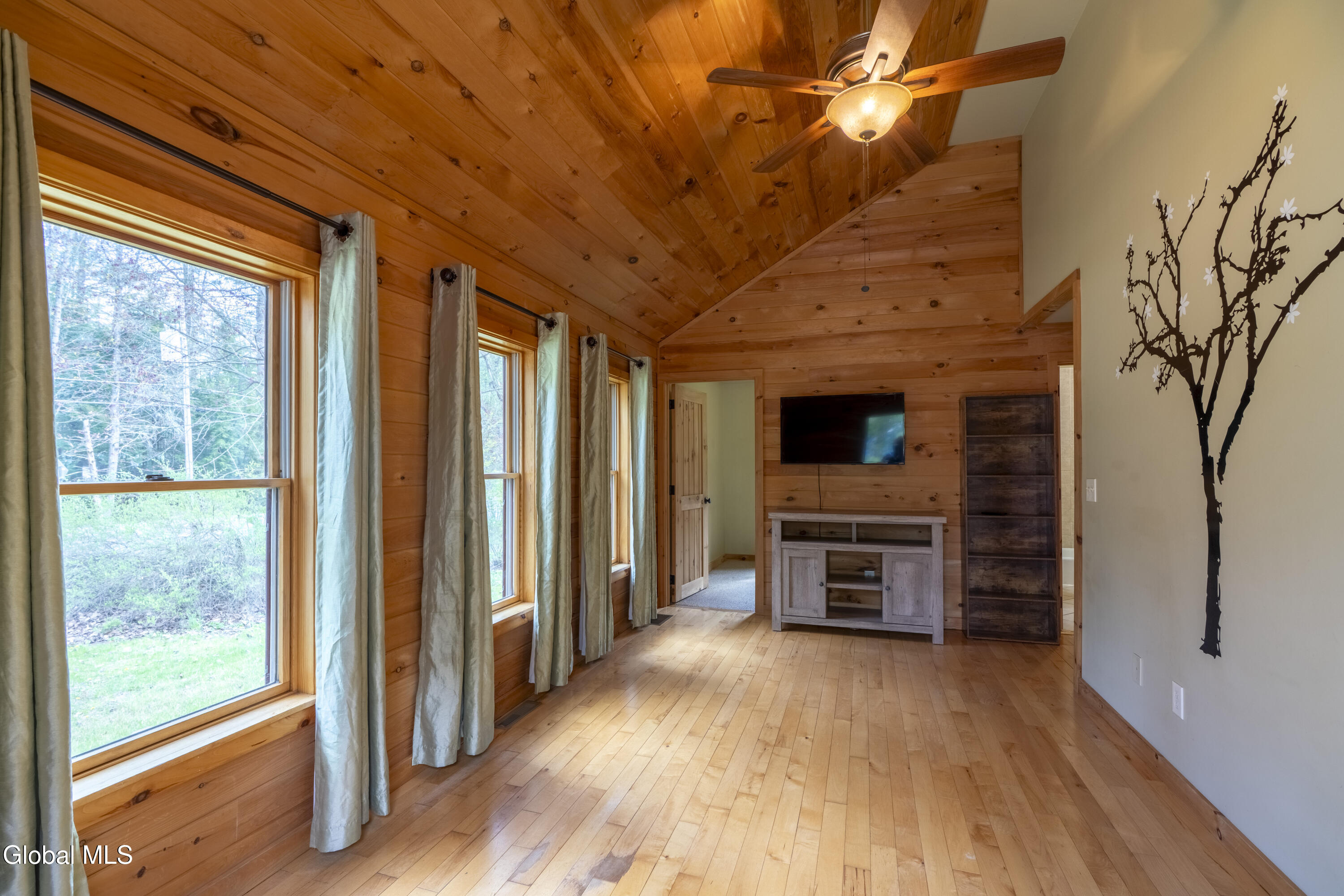 869 Lake Avenue Lake Luzerne NY 12846