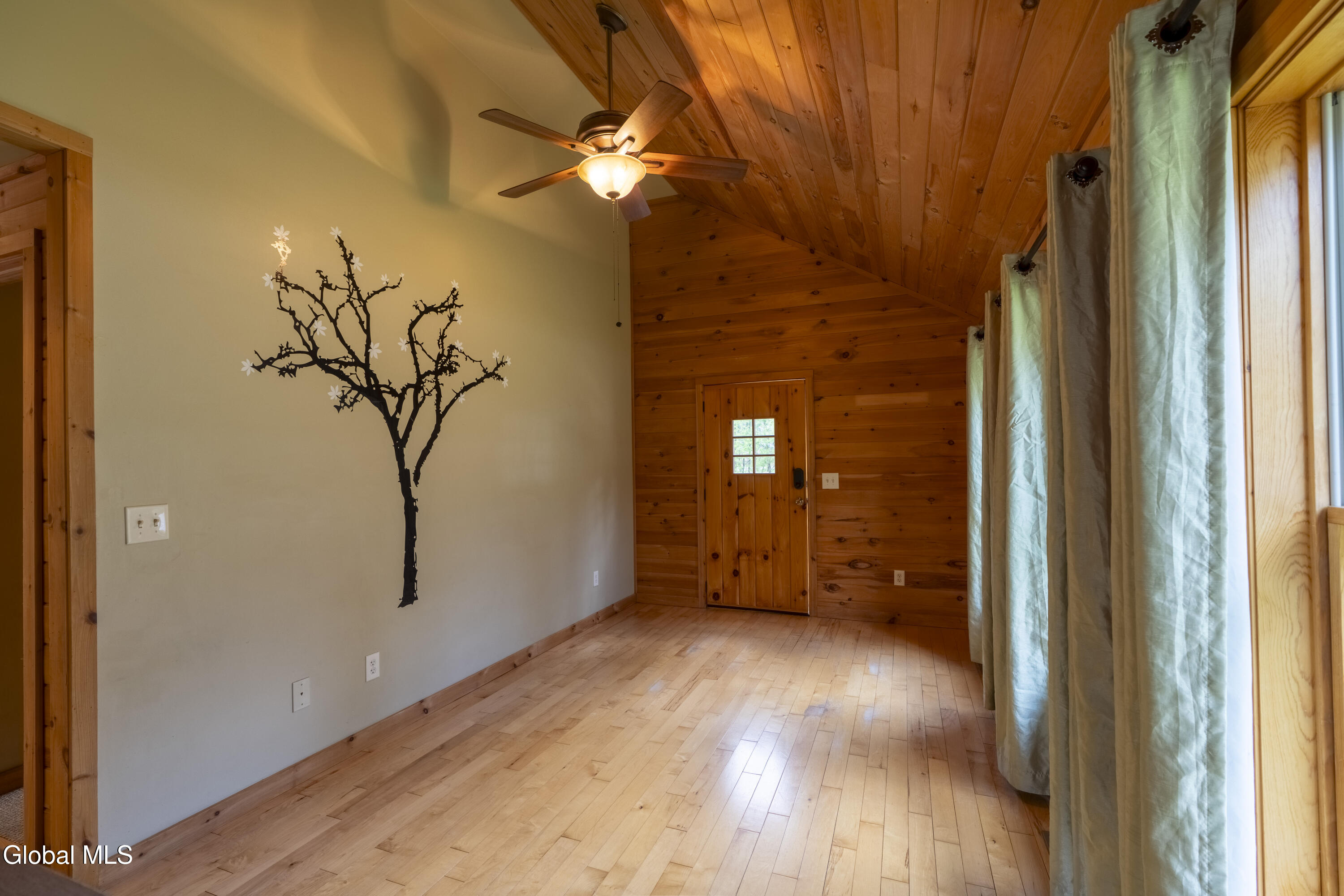 869 Lake Avenue Lake Luzerne NY 12846