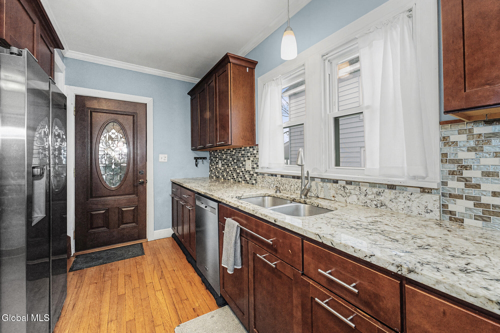 19 Pleasant Avenue Amsterdam NY 12010