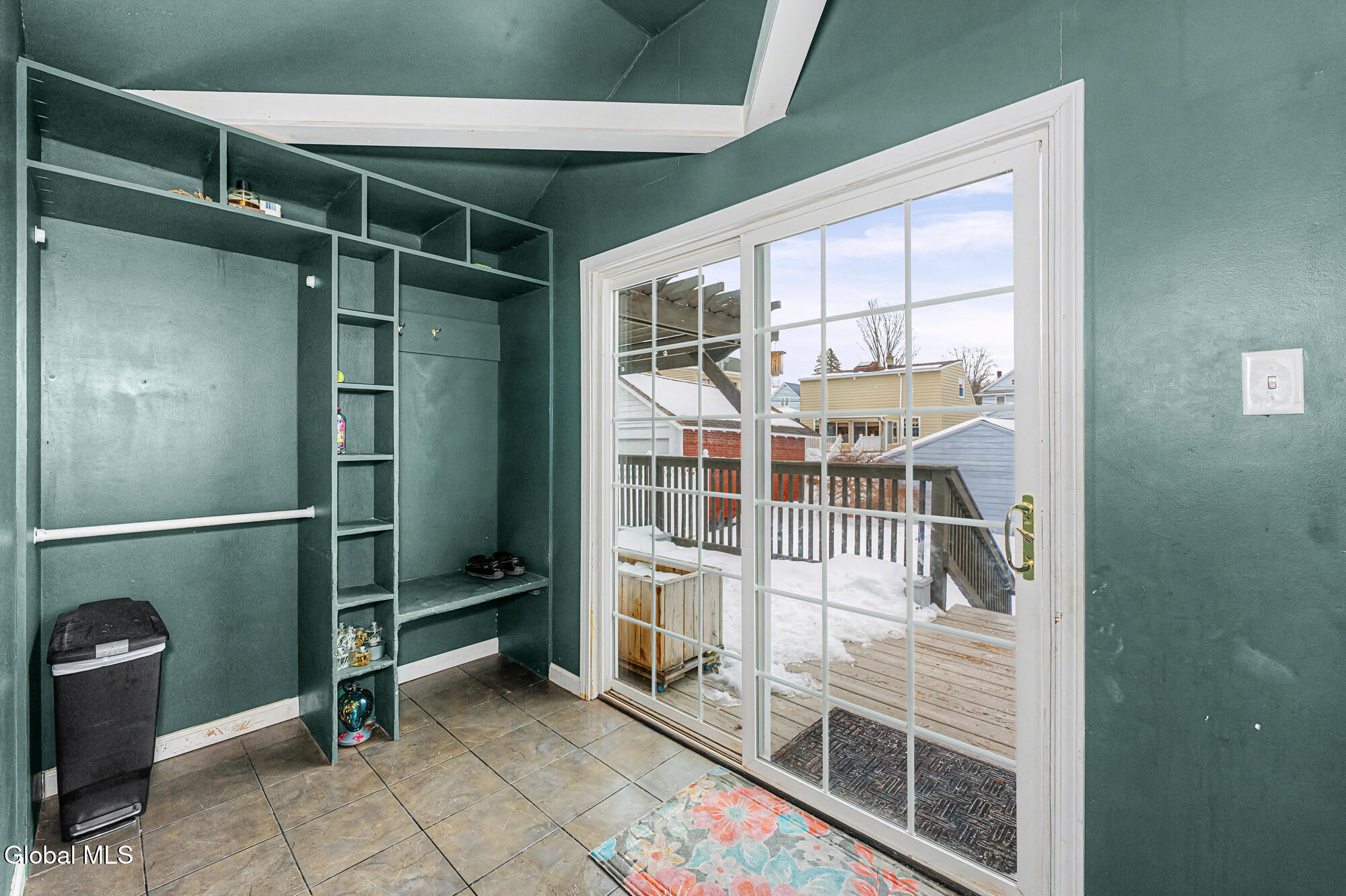 19 Pleasant Avenue Amsterdam NY 12010