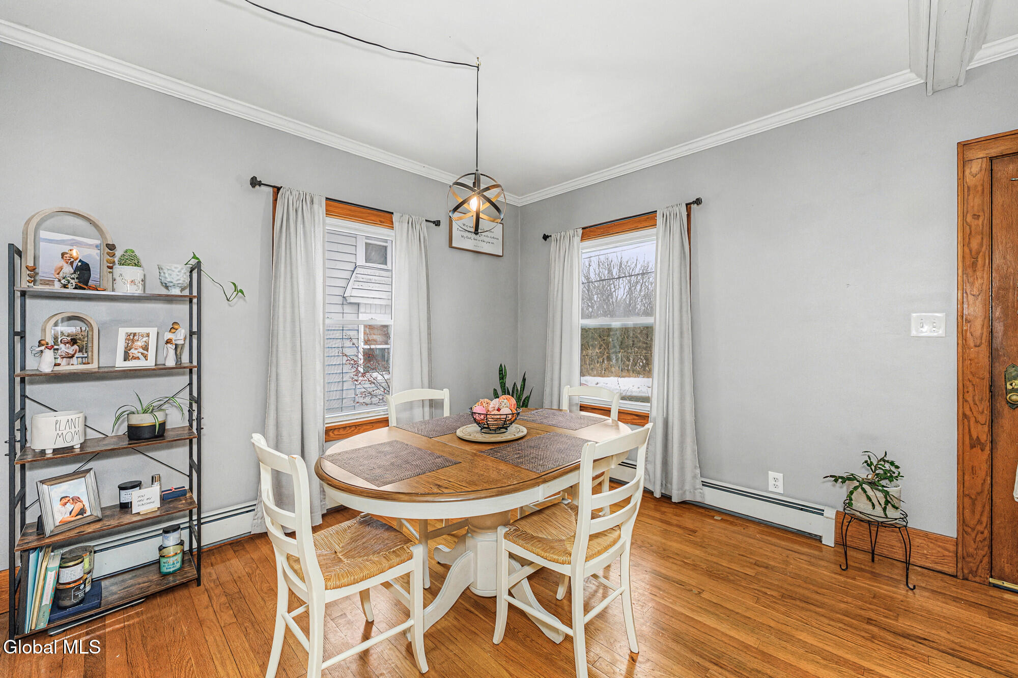 19 Pleasant Avenue Amsterdam NY 12010