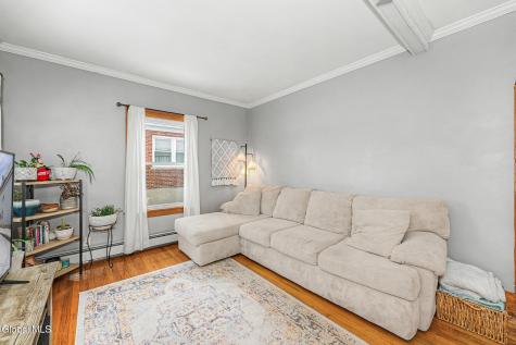 19 Pleasant Avenue Amsterdam NY 12010