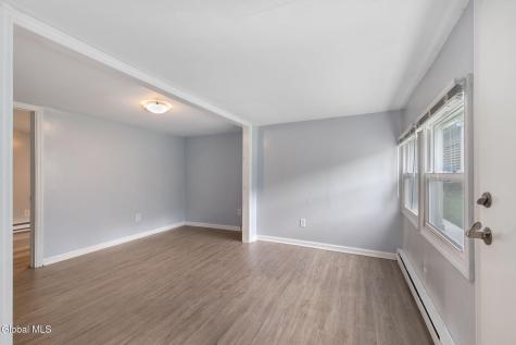 9 Kellogg Avenue Schenectady NY 12304