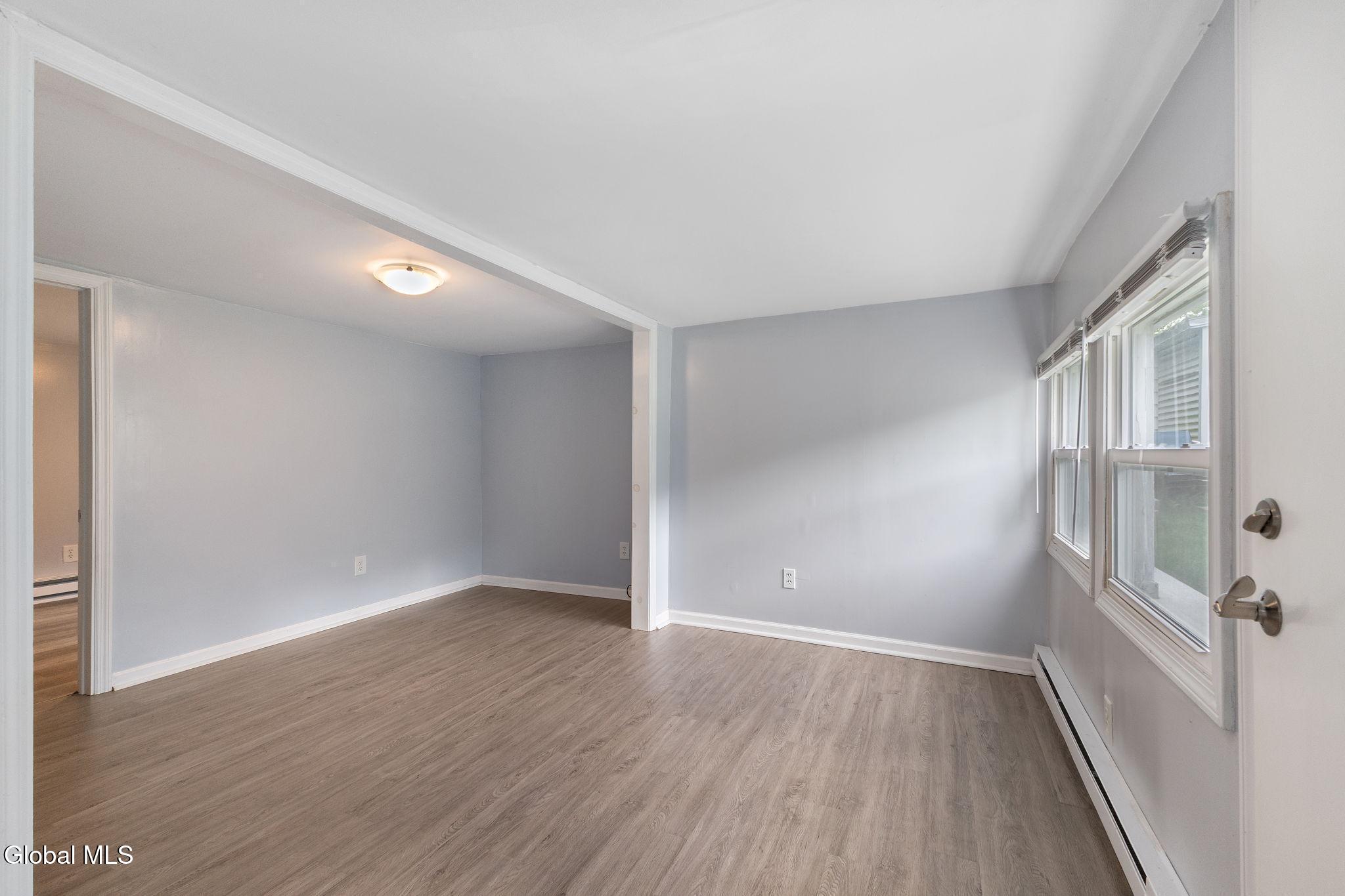 9 Kellogg Avenue Schenectady NY 12304