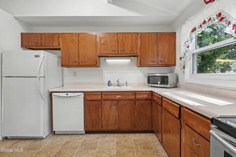 62 Walnut Drive Clifton Park NY 12065