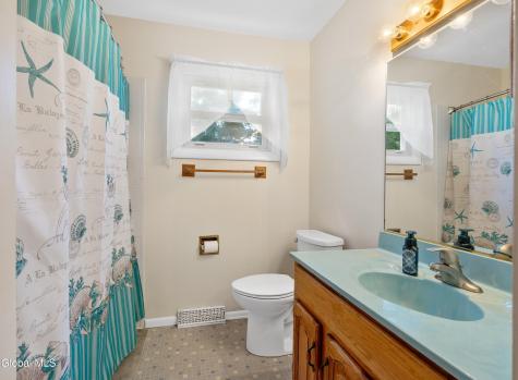 62 Walnut Drive Clifton Park NY 12065