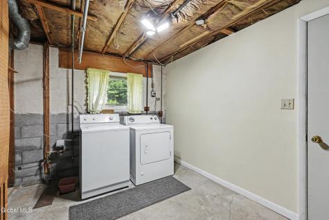 62 Walnut Drive Clifton Park NY 12065