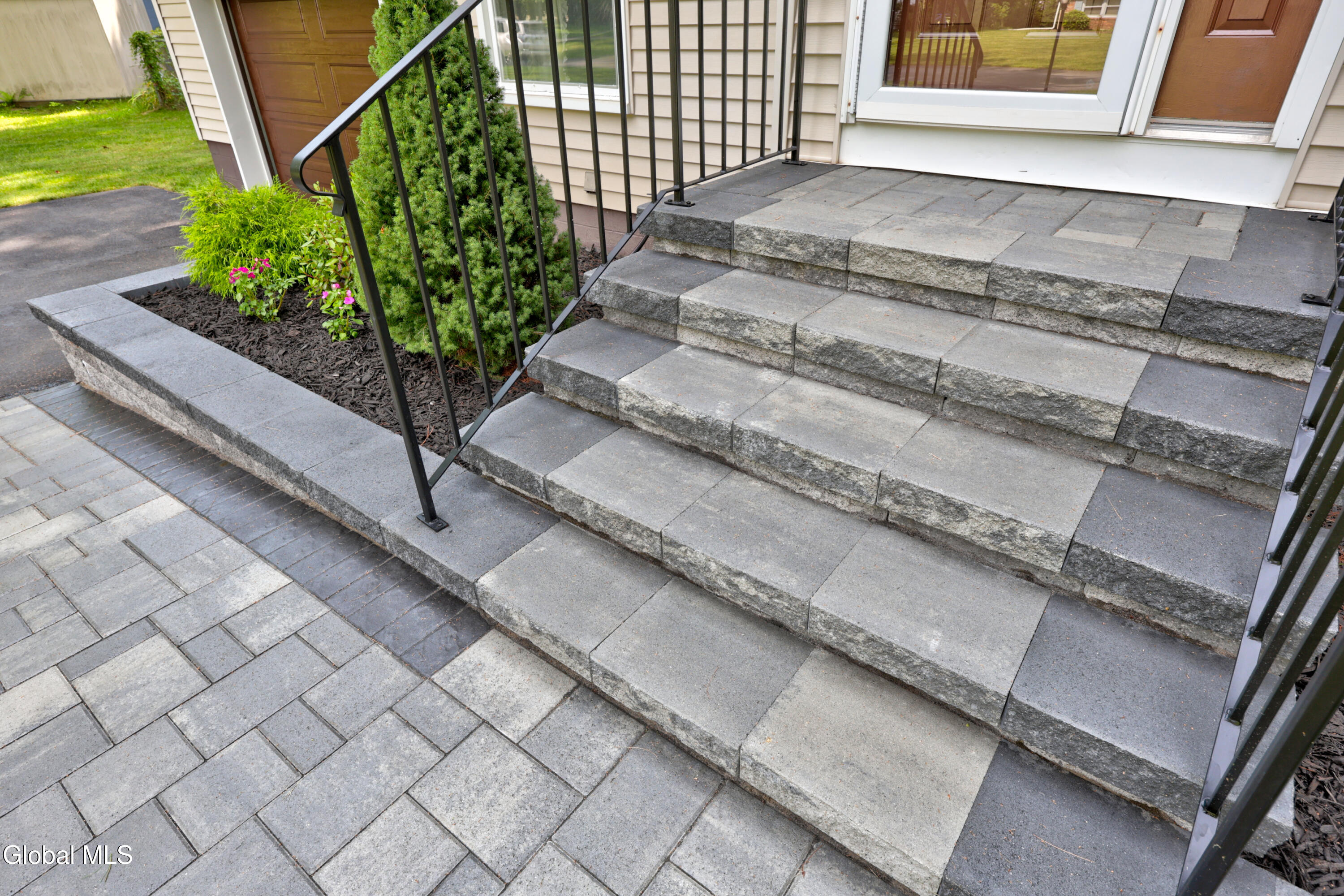 62 Walnut Drive Clifton Park NY 12065