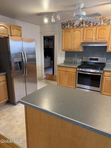 143 Sand Creek Road Albany NY 12205