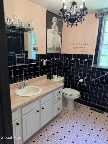 143 Sand Creek Road Albany NY 12205
