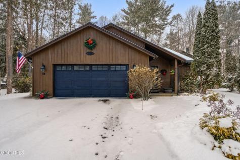 38 May Apple Way Malta NY 12020