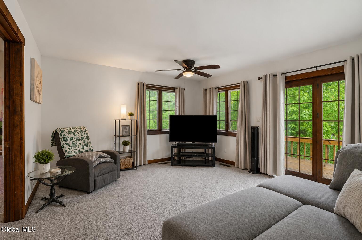 169 Mcgregor Road Gloversville NY 12078