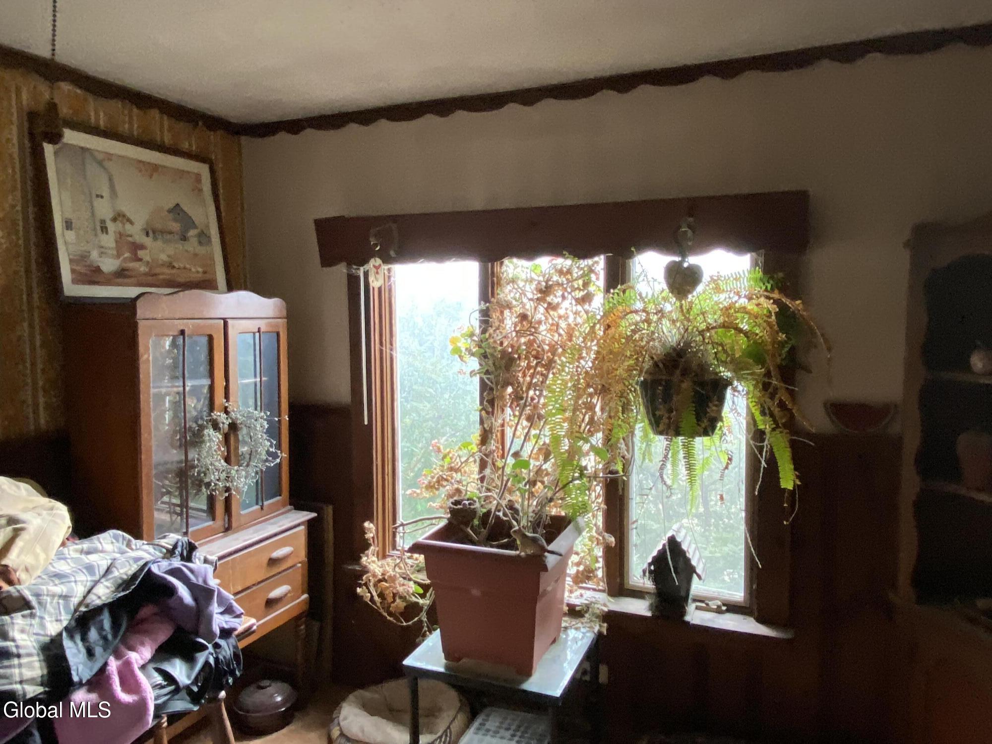 2423 State Highway 67 Johnstown NY 12095
