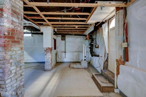 42 Vandenburgh Avenue Troy NY 12180
