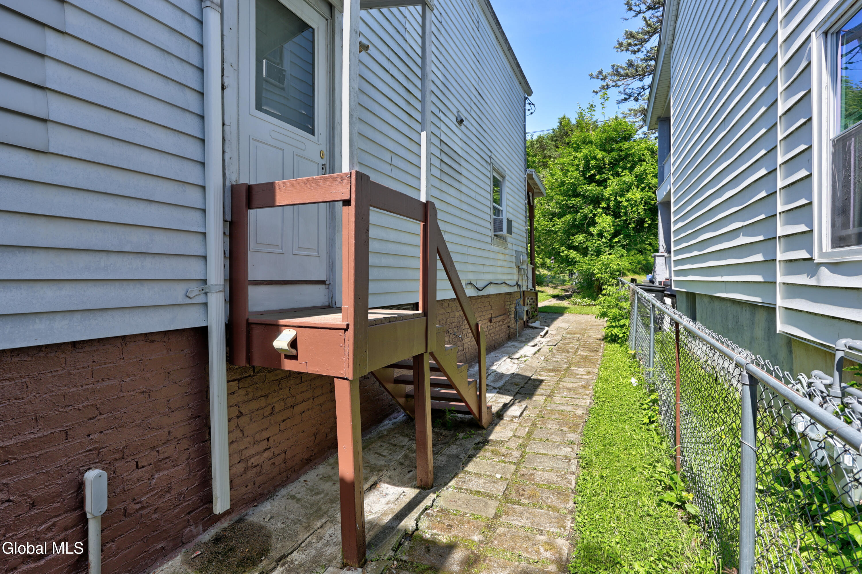 42 Vandenburgh Avenue Troy NY 12180