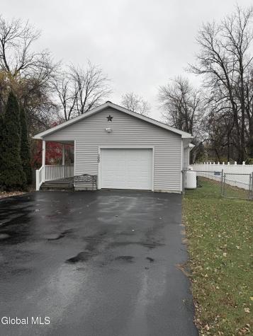 100 Point Breeze Road Saratoga Springs NY 12866