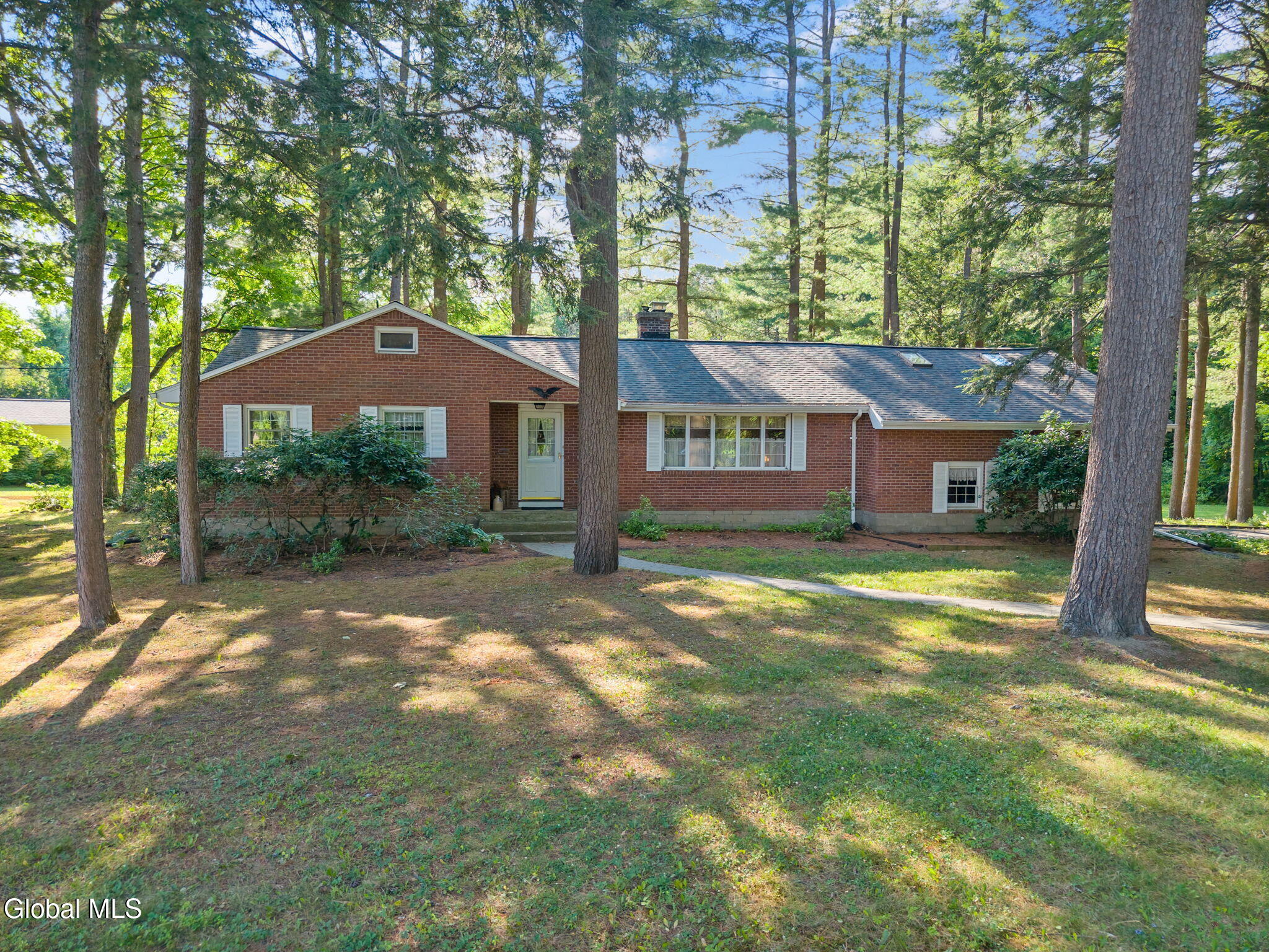4 Acorn Drive Burnt Hills NY 12027