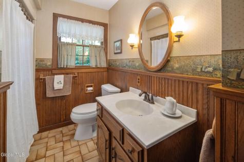 4 Acorn Drive Burnt Hills NY 12027