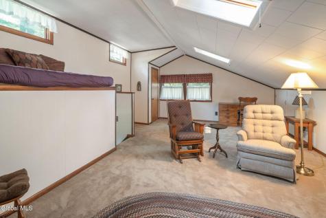 4 Acorn Drive Burnt Hills NY 12027