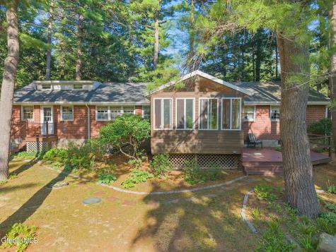 4 Acorn Drive Burnt Hills NY 12027