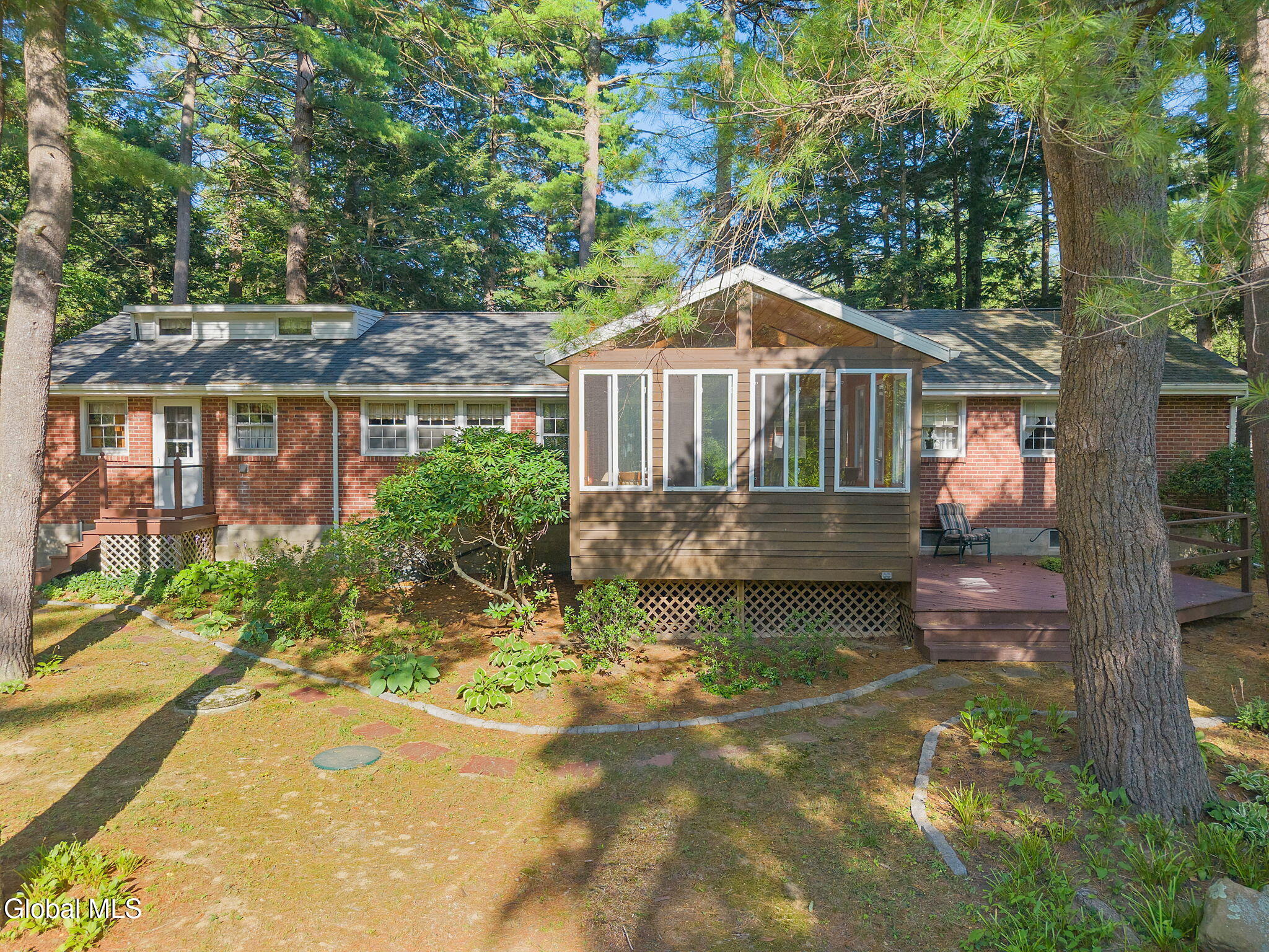 4 Acorn Drive Burnt Hills NY 12027