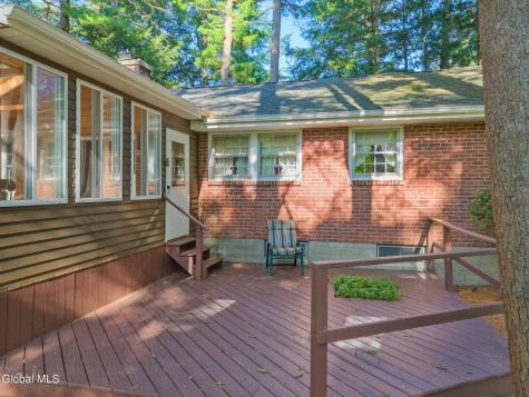 4 Acorn Drive Burnt Hills NY 12027