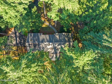 4 Acorn Drive Burnt Hills NY 12027