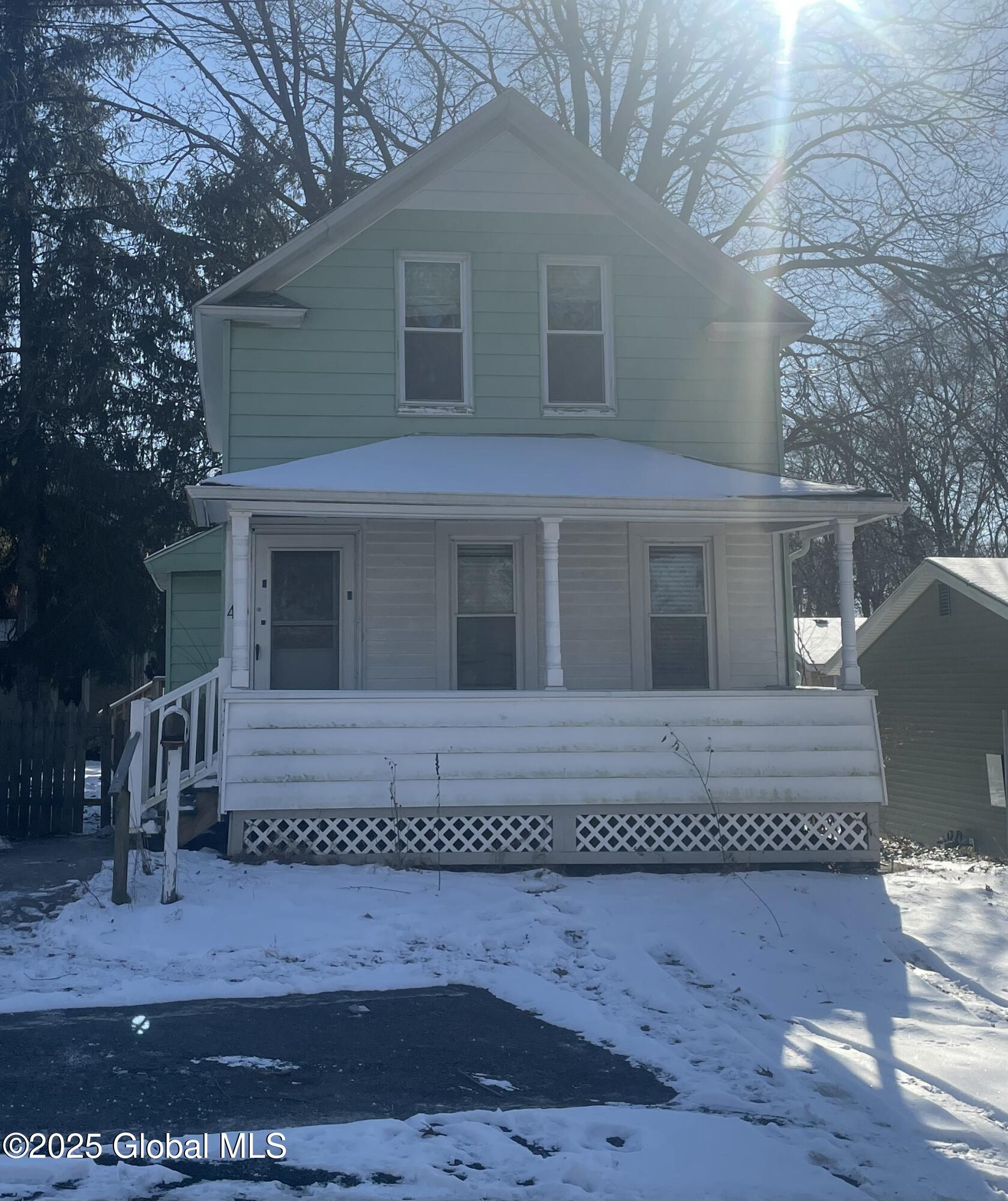 40 Lorraine Avenue Schenectady NY 12304